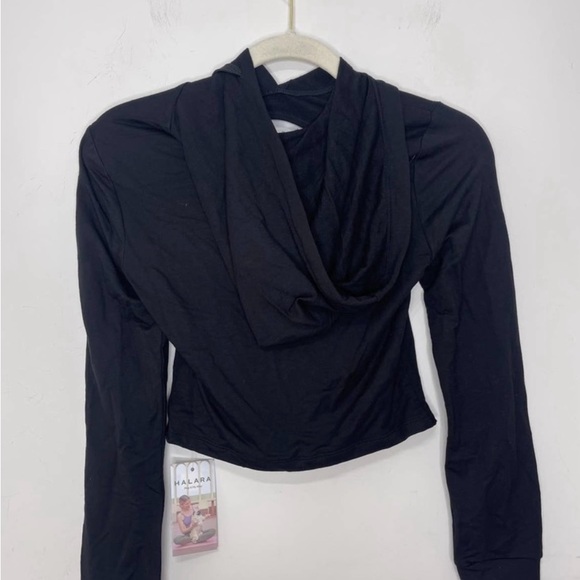 Halara Drawstring Cut Out Cropped Hoodie Sweatshirt in Black  Size :XS - Picture 4 of 4